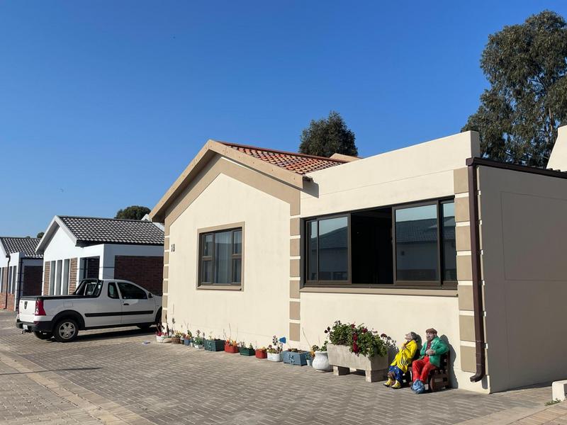 3 Bedroom Property for Sale in Albertinia Western Cape